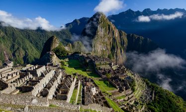 Blick über Machu Picchu mit dem Huayna Picchu