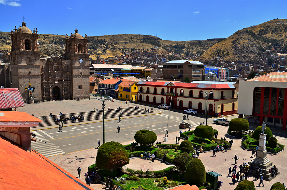 Die Plaza de Armas von Puno