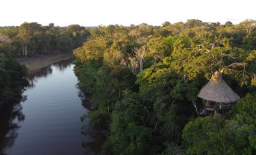 Luftaufnahme der Treehouse Lodge in Iquitos