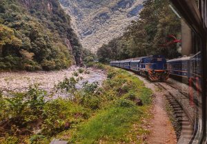 Bahnfahrt nach Aguas Calientes Machu Picchu